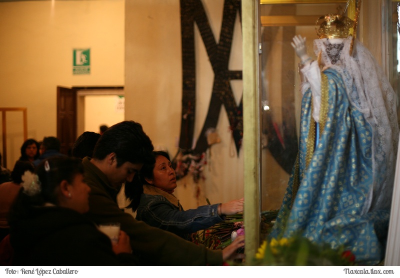 La noche que nadie duerme, Las alfombras huamantla 2015 - Foto