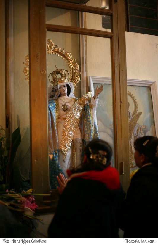 La noche que nadie duerme, Las alfombras huamantla 2015 - Foto