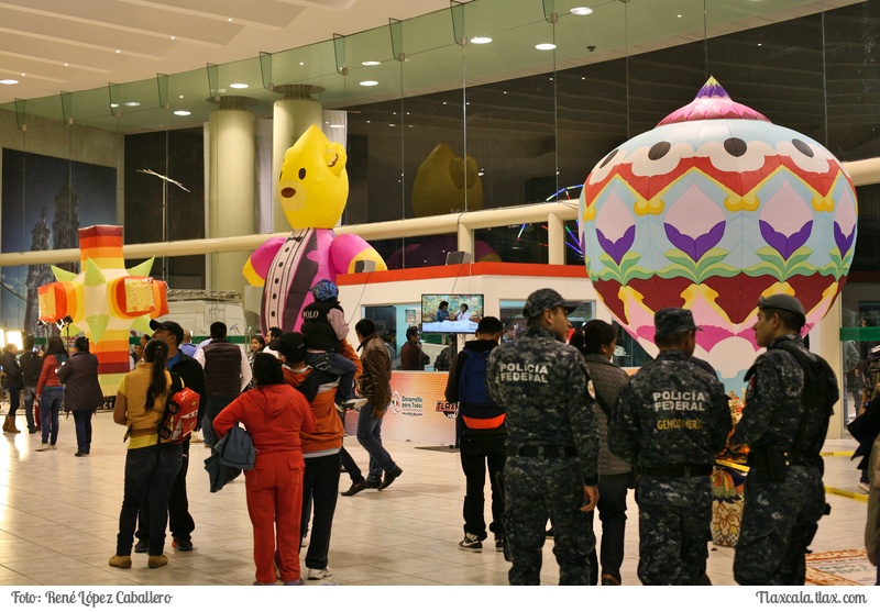 Globos de Cantoya de Panotla